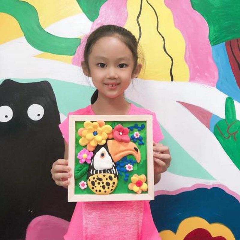 如何让孩子在少儿美术班里画出栩栩如生的章鱼、螃蟹和鲸鱼?